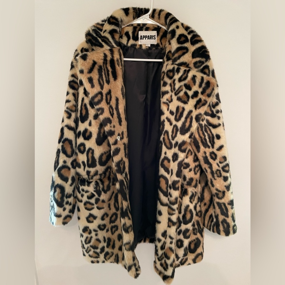 Apparis Faux Leopard Fur Jacket